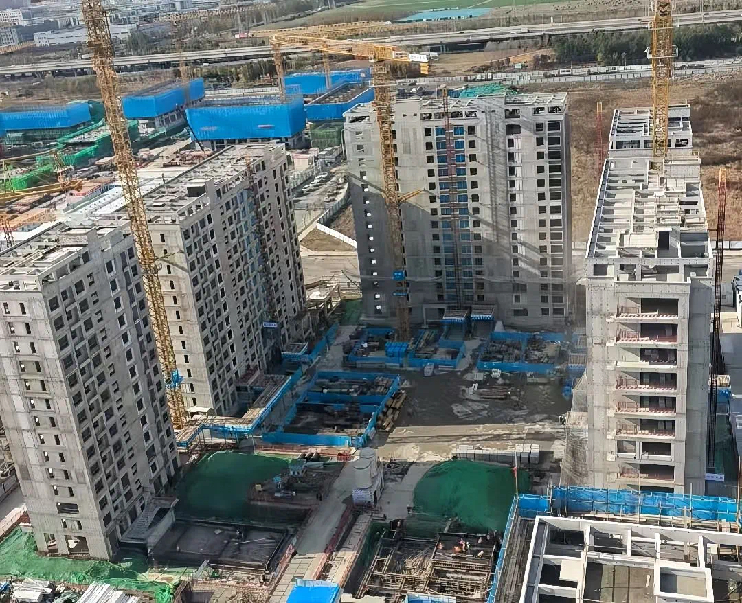 国际人才社区3号地块项目完成主体结构全面封顶
